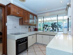 4 David St, Kelmscott WA 6111, Australia