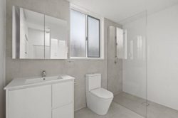 1 Dwyer Ave, Woy Woy NSW 2256, Australia