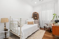 1 Dwyer Ave, Woy Woy NSW 2256, Australia
