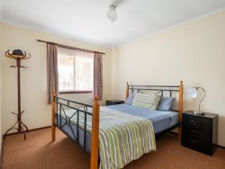 8 Edgar St, South Kalgoorlie WA 6430, Australia