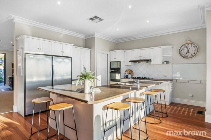 11 Taruna Rise, Montrose VIC 3765, Australia