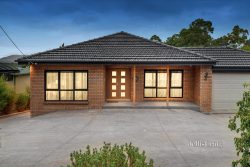 322 Gallaghers Rd, Glen Waverley VIC 3150, Australia