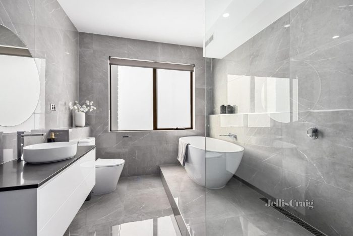 322 Gallaghers Rd, Glen Waverley VIC 3150, Australia