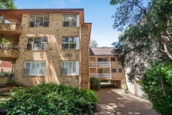 10/22-26 Garfield St Carlton NSW 2218, Australia