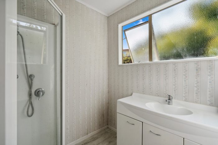 114 Gloaming Hill, Titahi Bay, Porirua, Wellington, 5022, New Zealand