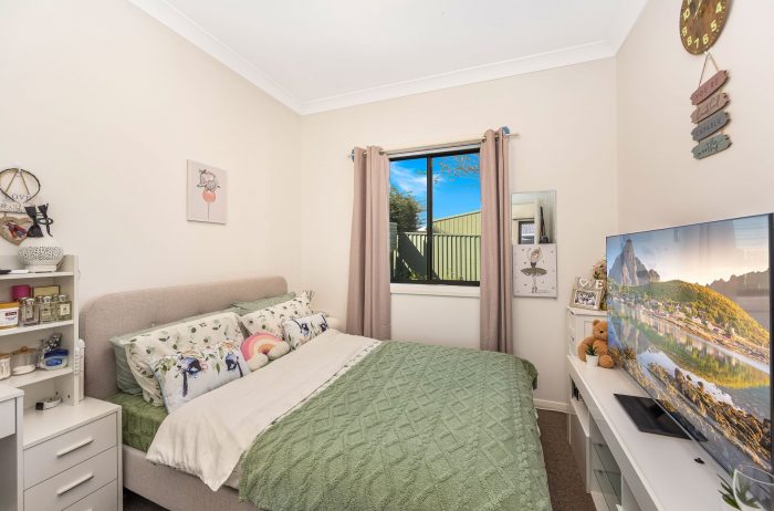 1 Howarth St, Wyong NSW 2259, Australia