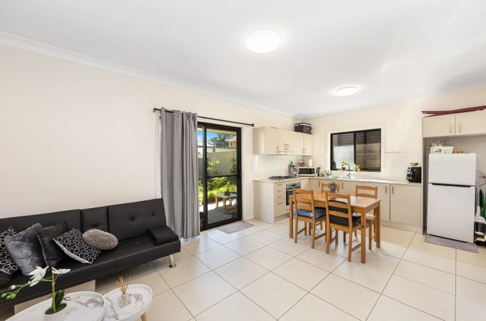 1 Howarth St, Wyong NSW 2259, Australia