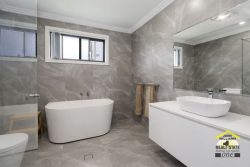 11 Huntingdale Ave, Lansvale NSW 2166, Australia