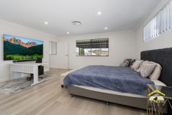 11 Huntingdale Ave, Lansvale NSW 2166, Australia