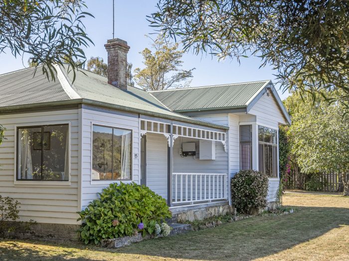 15 Kellaway St, Ranelagh TAS 7109, Australia