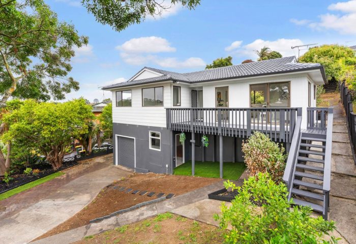 11 Lendenfeld Drive, Papatoetoe, Manukau City, Auckland, 2025, New Zealand