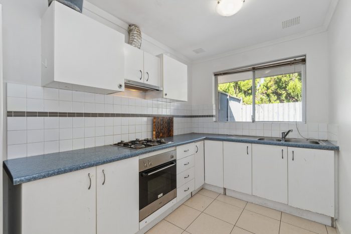 19A Pola St, Dianella WA 6059, Australia