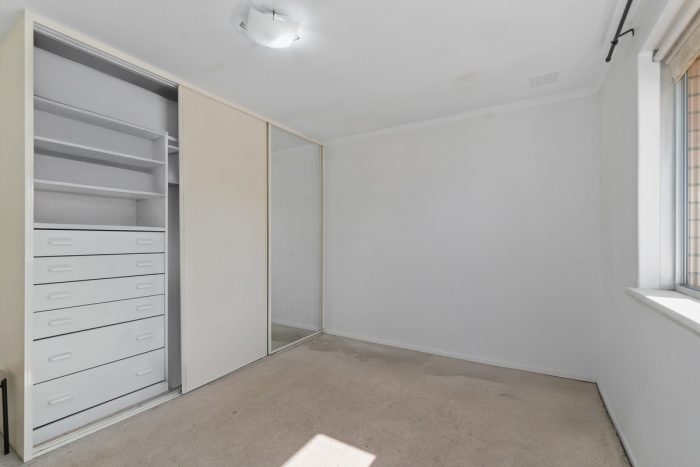 19A Pola St, Dianella WA 6059, Australia