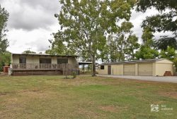 2 Oxley Ave, Biloela QLD 4715, Australia