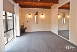 2 Oxley Ave, Biloela QLD 4715, Australia