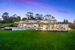 657 Pukapuka Road Mahurangi West Rodney Auckland 0983 New Zealand