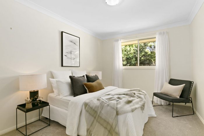 6 Hannah Cl, Figtree NSW 2525, Australia