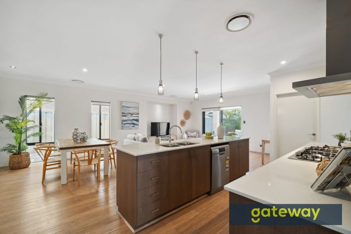 13 Hird Rd, Success WA 6164, Australia