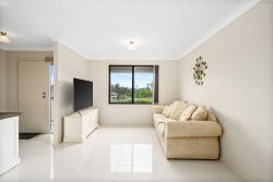 3 Yellow Rose Terrace, Hamlyn Terrace NSW 2259, Australia