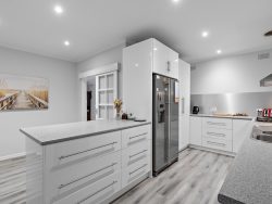 44 Red Cedar Dr, Reynella SA 5161, Australia
