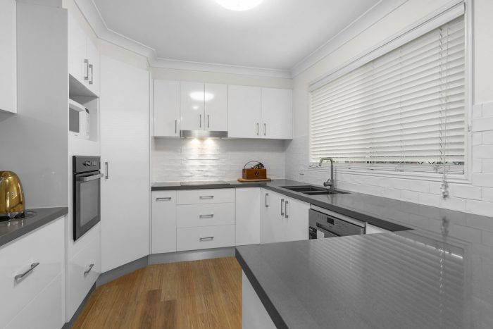 87 Ash Dr, Banora Point NSW 2486, Australia