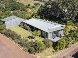 7 Pye Place, Hot Water Beach, Thames-Coromandel, Waikato, 3591, New Zealand