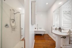 298 Rimmer Road,Helensville, Rodney, Auckland, 0875, New Zealand