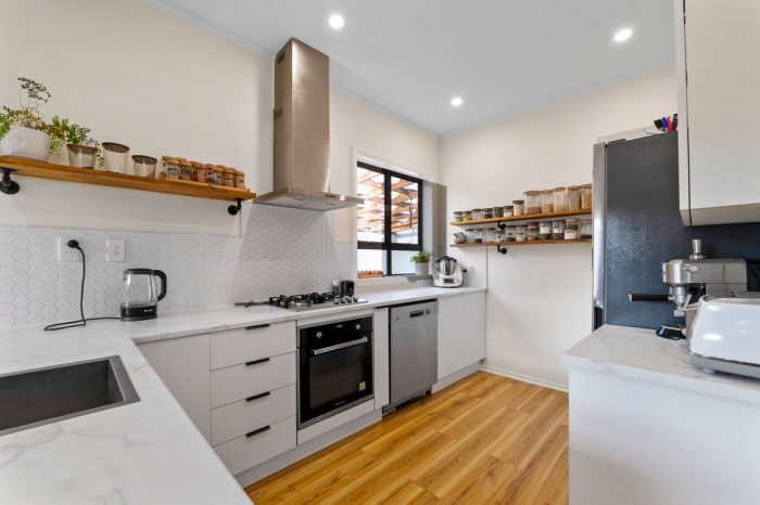 1576 South Road, Mokoia, South Taranaki, Taranaki, 4598, New Zealand