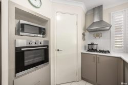 Unit 13/54 Sixth Rd, Armadale WA 6112, Australia
