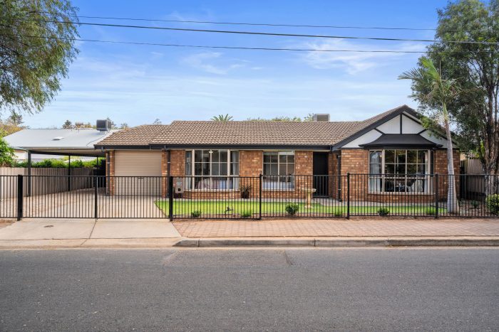 20 Stopford Rd, Hove SA 5048, Australia