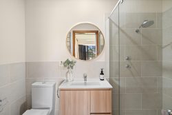 20 Stopford Rd, Hove SA 5048, Australia