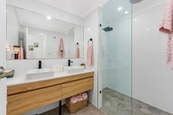 Unit 9/1 Suncrest Parade, Gorokan NSW 2263, Australia