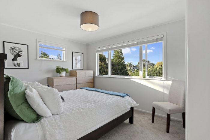 11 Tahi Terrace, Glen Eden, Waitakere City, Auckland, 0602, New Zealand