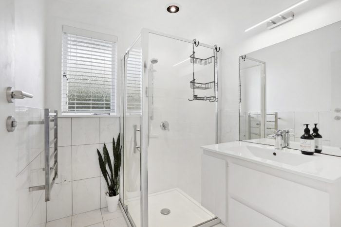 11 Tahi Terrace, Glen Eden, Waitakere City, Auckland, 0602, New Zealand