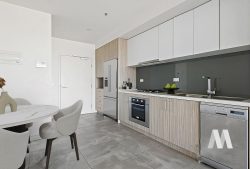 Unit 201/7 Thomas Holmes St, Maribyrnong VIC 3032, Australia