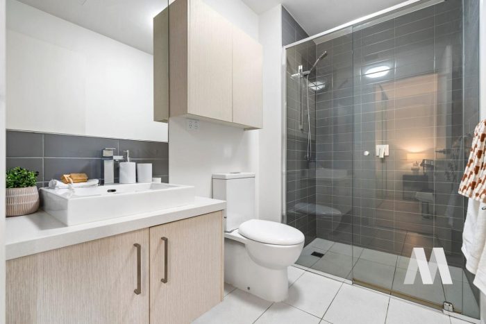 Unit 201/7 Thomas Holmes St, Maribyrnong VIC 3032, Australia