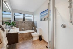6 Trevally Place, Snells Beach, Rodney, Auckland, 0920, New Zealand