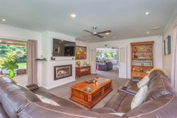 64 Lea Grove, Levin, Horowhenua, Manawatu/ Whanganui, 5572, New Zealand
