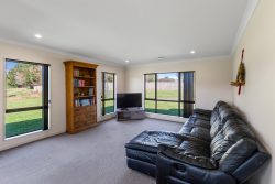 69 Stafford Street, Shannon, Horowhenua, Manawatu / Whanganui, 4821, New Zealand