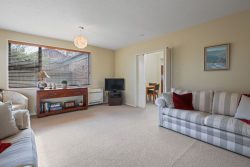 2/4 Gatonby Place, Avonhead, Christchurch City, Canterbury, 8042, New Zealand