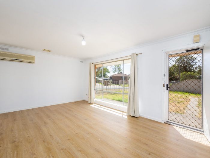 27 Baker Cres, Mooroopna VIC 3629, Australia