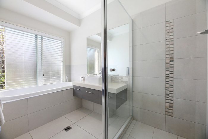 116 Barden Ridge Rd, Reedy Creek QLD 4227, Australia