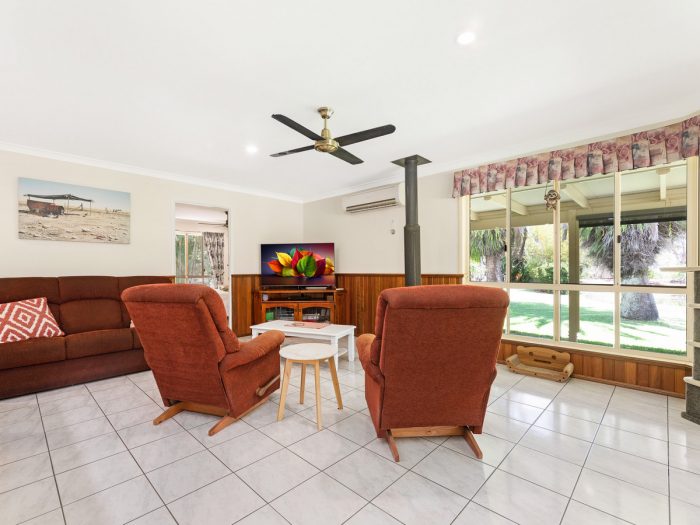 9 Paroo Ct, Dundowran Beach QLD 4655, Australia