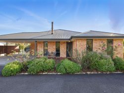 4 Blackwood Dr, Forcett TAS 7173, Australia