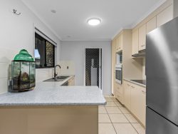 7 Red Gum Ct, Urraween QLD 4655, Australia