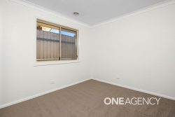 2 Cowan Pl, Lloyd NSW 2650, Australia
