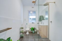320 David St, South Albury NSW 2640, Australia