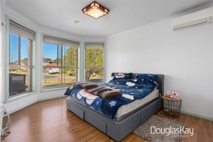 21 Diosma Ave, Sunshine West VIC 3020, Australia