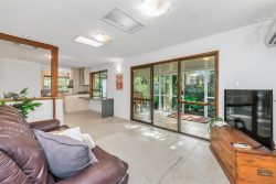 34 Donnington Street, Parklands, Christchurch City, Canterbury, 8083, New Zealand