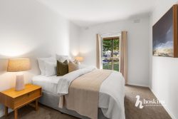 4 Elaine Ct, Mooroolbark VIC 3138, Australia